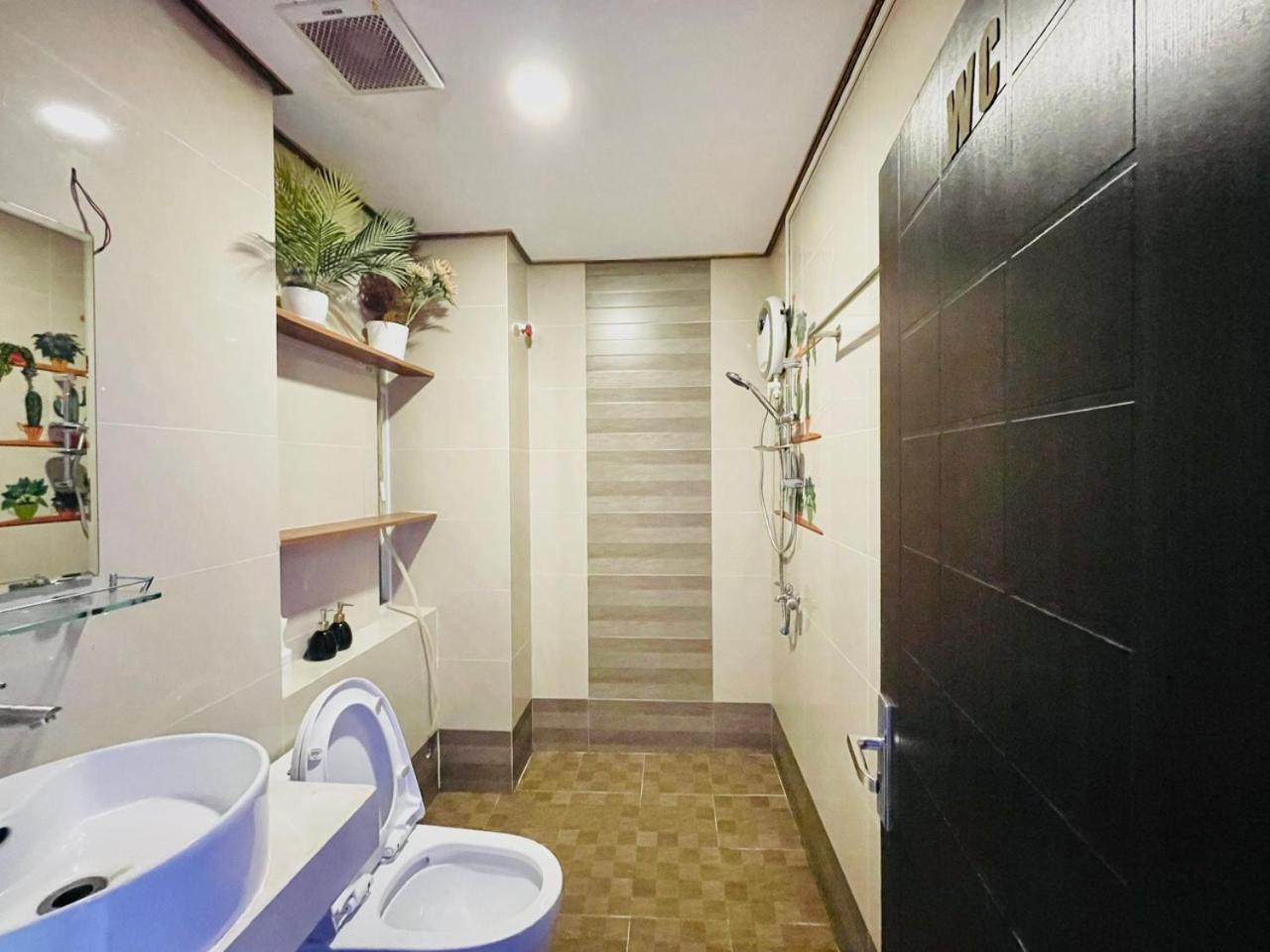 King Hotel Kitchen Ho Chi Minh City Bagian luar foto